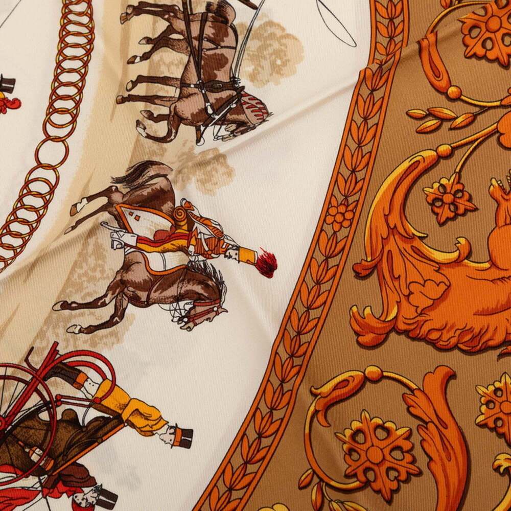Hermes Carre 90 LA PROMENADE DE LONGCHAMPS (A Walk to Longchamp) Scarf/Muffle... - Picture 4 of 7